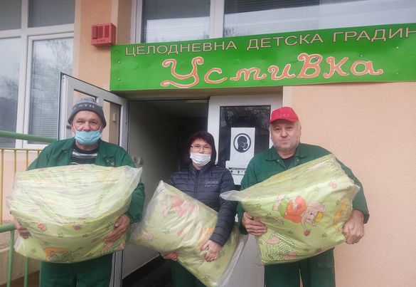 "Мебел Стил" продължава с благородните си инициативи и през Новата година