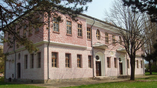 Регионалният исторически музей отваря отново врати от утре